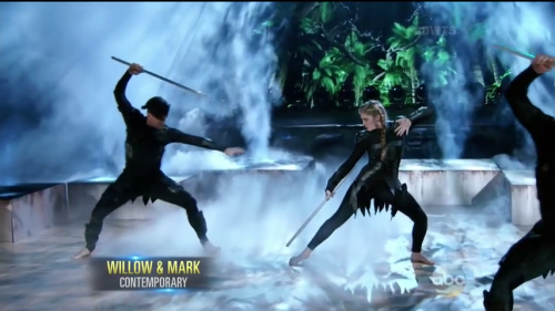 DWTS2015-04-07-19h48m17s40.png