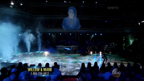 DWTS2015-04-07-19h48m59s208.png