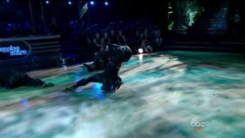 DWTS2015-04-07-19h49m44s140.png