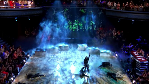 DWTS2015-04-07-19h50m07s121.png