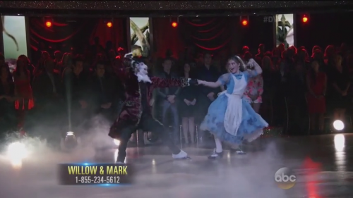 DWTS2015-04-13-20h29m20s92.png