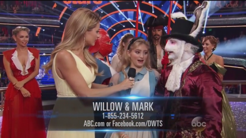 DWTS2015-04-13-20h37m49s66.png
