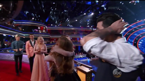 DWTS2015-04-20-19h53m43s229.png