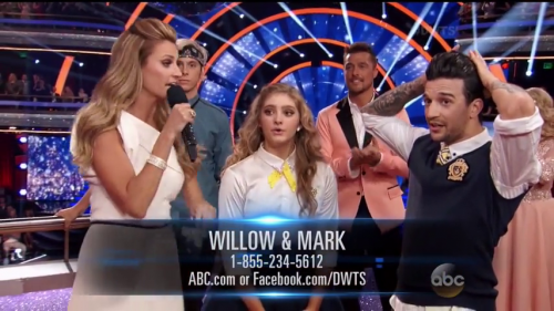 DWTS2015-04-20-19h55m06s38.png
