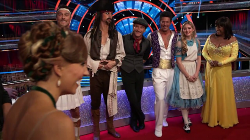 DWTS2015-04-22-14h24m25s23.png
